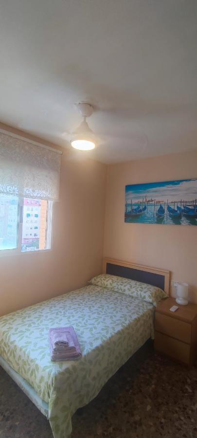 Pasarela Apartment Валенсия Екстериор снимка