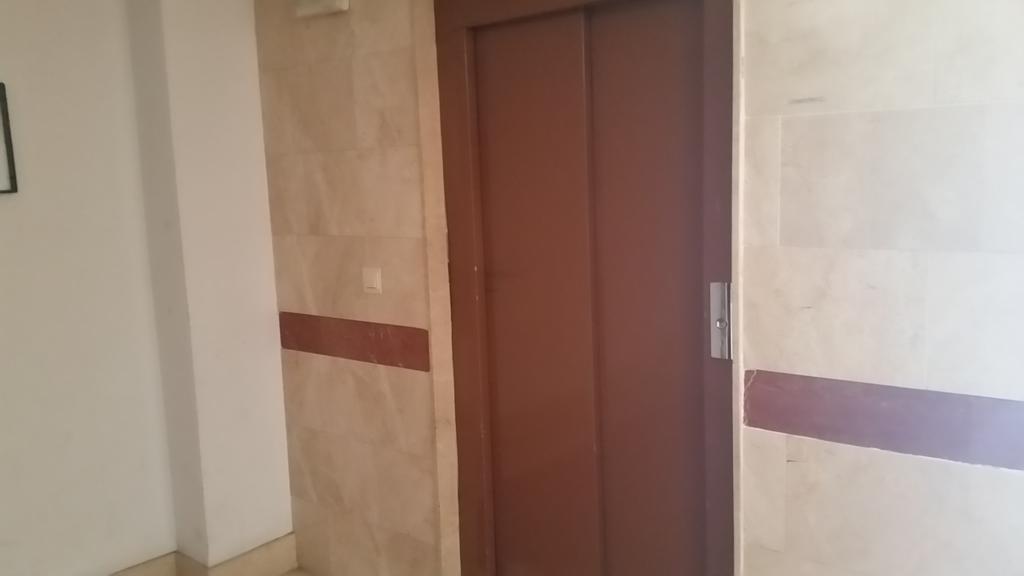 Pasarela Apartment Валенсия Екстериор снимка