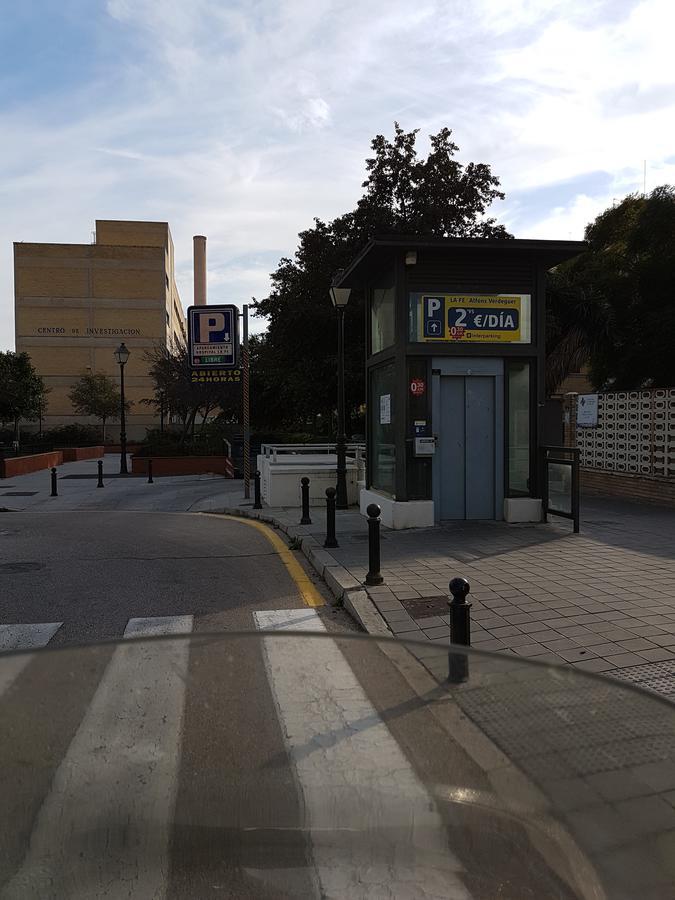 Pasarela Apartment Валенсия Екстериор снимка